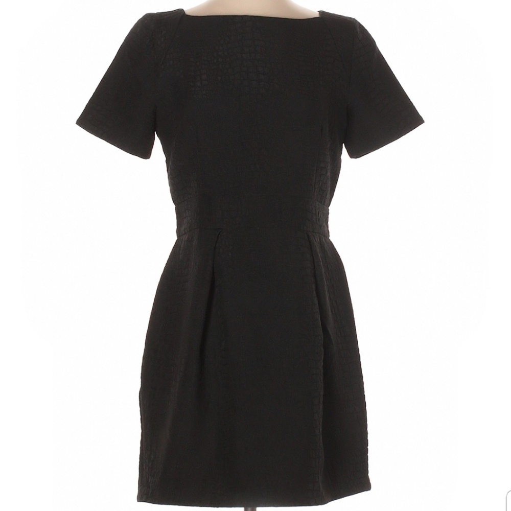 Black French Connection size 8 dress.